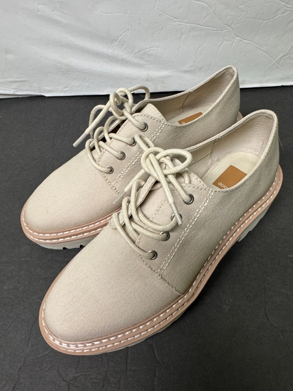 Dolce Vita Martie Sandstone Lace-up Lug Sole Oxfords Size 6.5